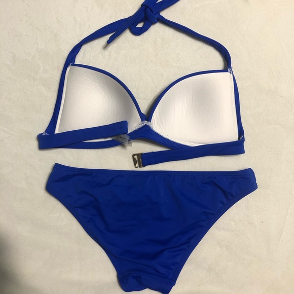 VICTORIA SECRET push-up bikini top and bottoms - Picture 2 of 5